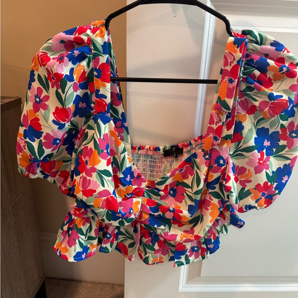 Floral Puff Sleeve Top